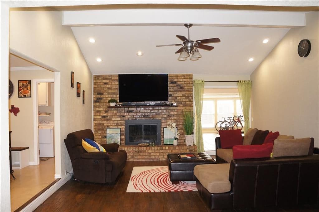Gallery image 4