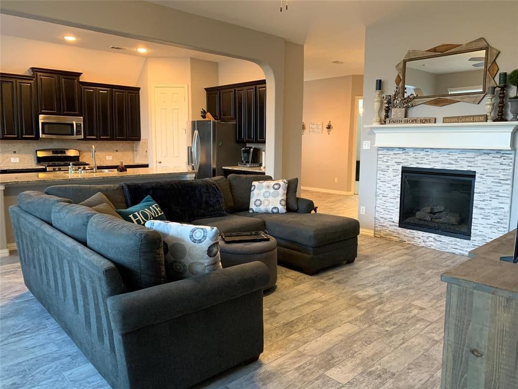 Gallery image 2