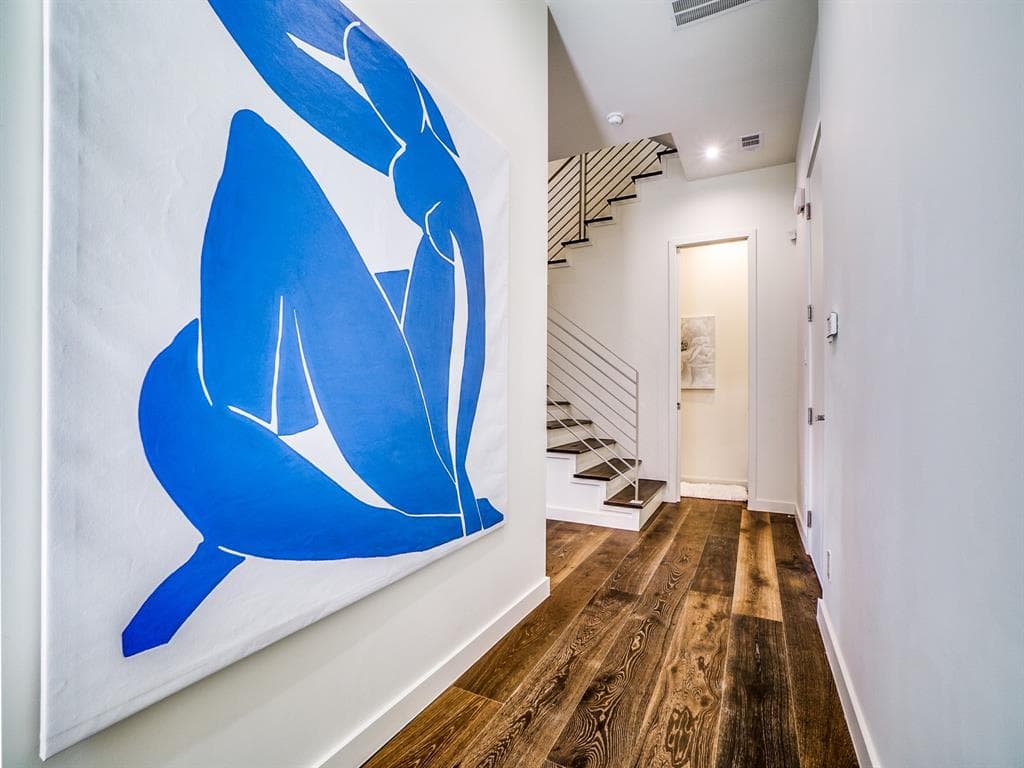 Gallery image 2