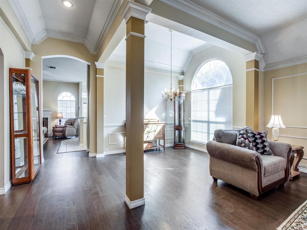 Gallery image 3
