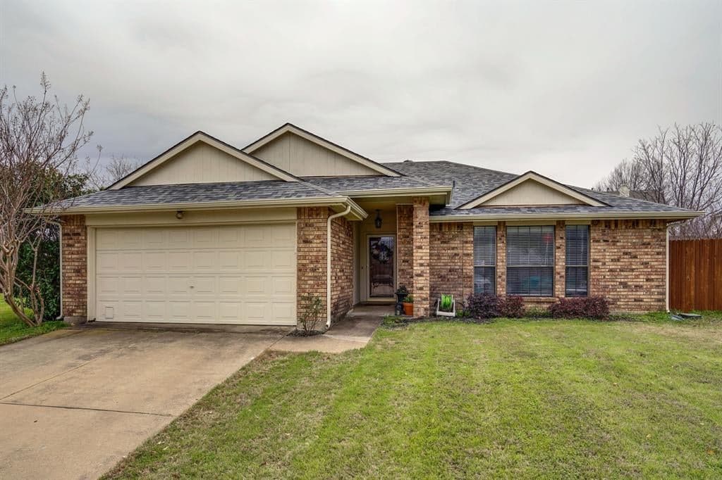 1109 Christie Ct