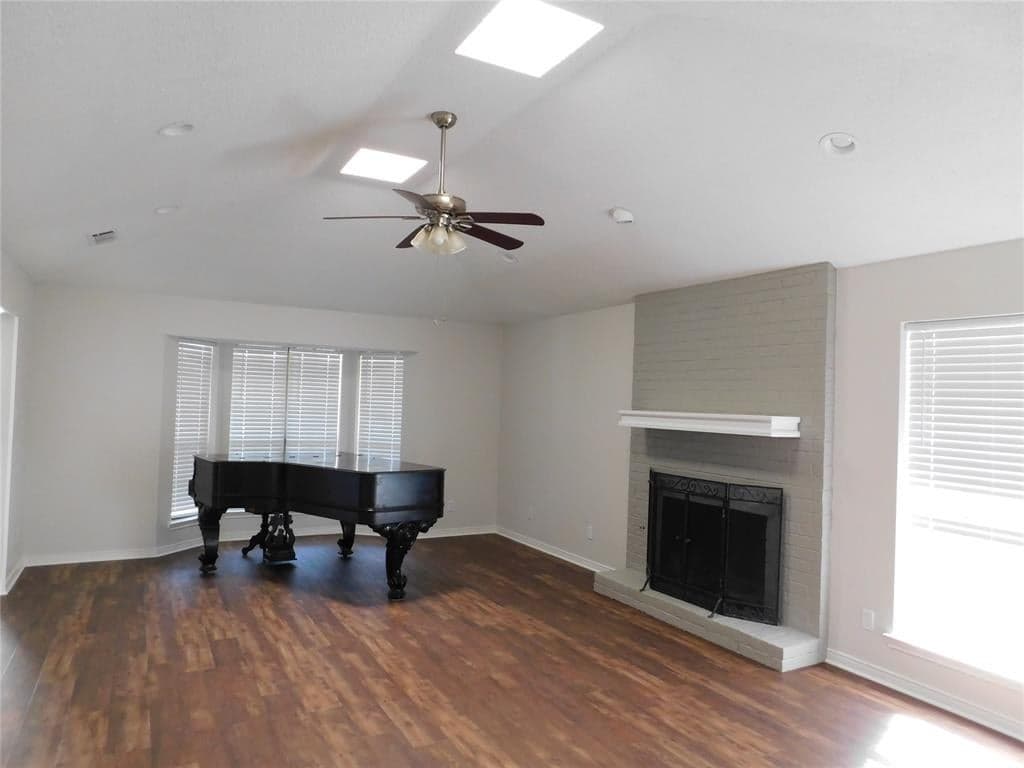 Gallery image 2