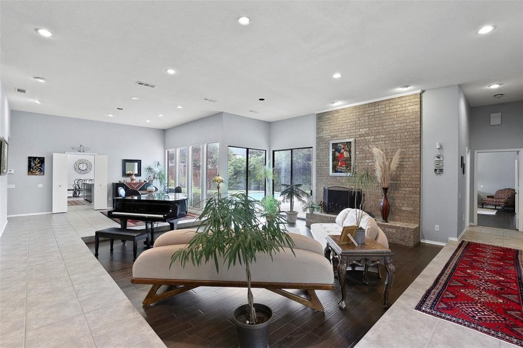 Gallery image 5