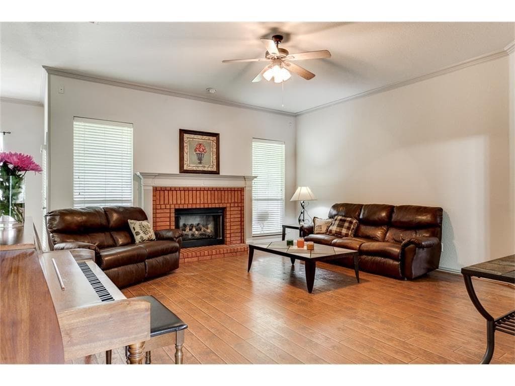 Gallery image 4
