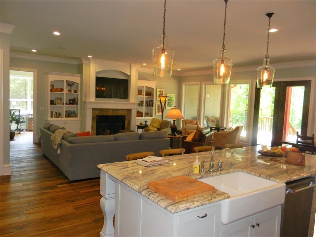 Gallery image 4