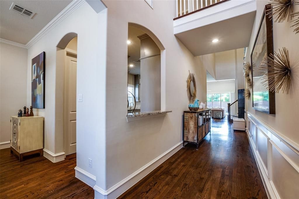 Gallery image 2