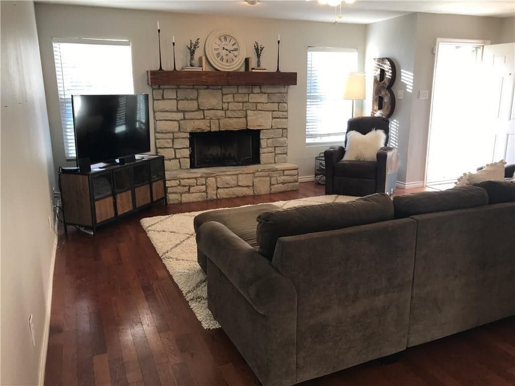 Gallery image 2