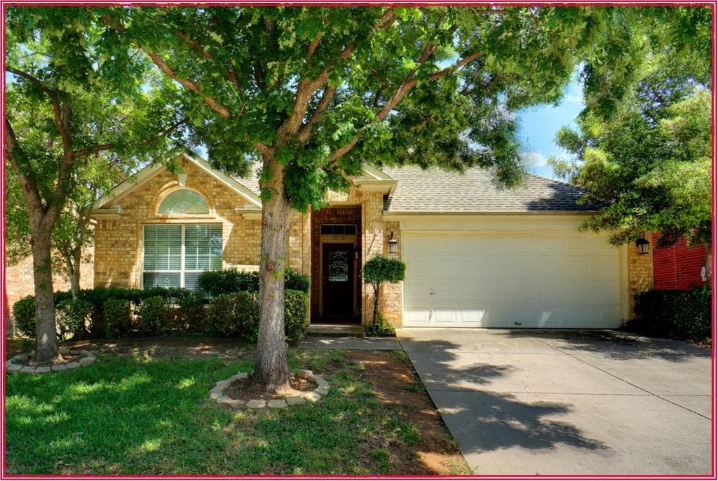 3012 Manor Green Blvd