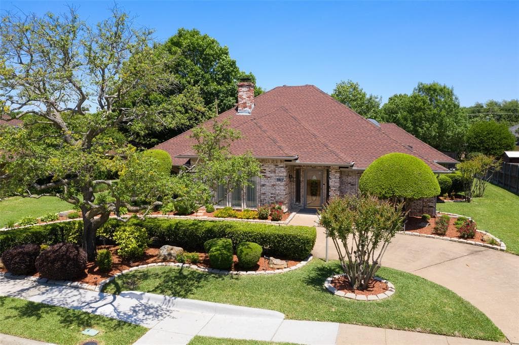 3917 Carrizo Dr
