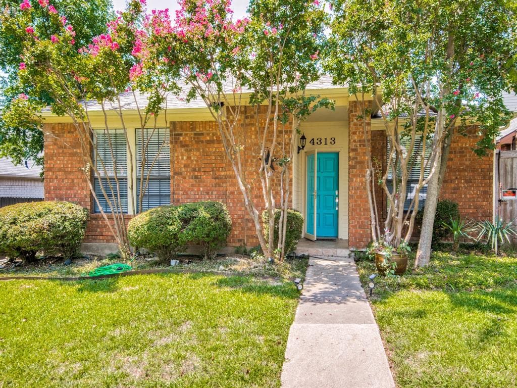 4313 Harvest Hill Rd