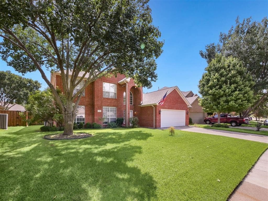 1705 Crabapple Ln