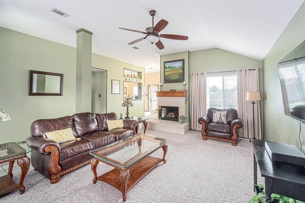 Gallery image 4