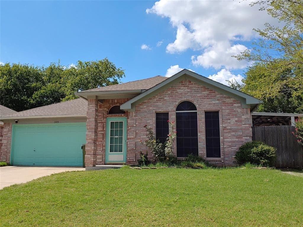 3105 Scenic Glen Dr