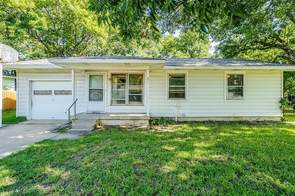 1513 Choctaw Ave