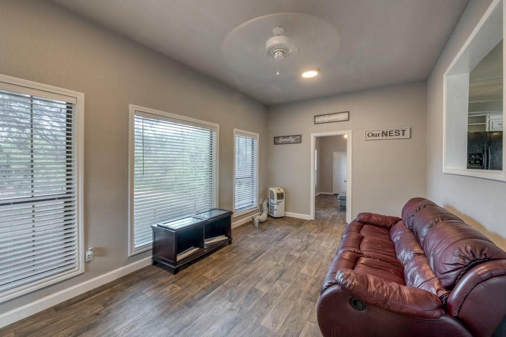 Gallery image 4