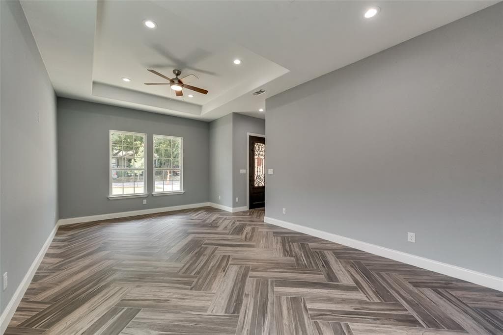 Gallery image 3