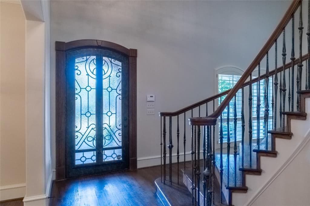 Gallery image 2
