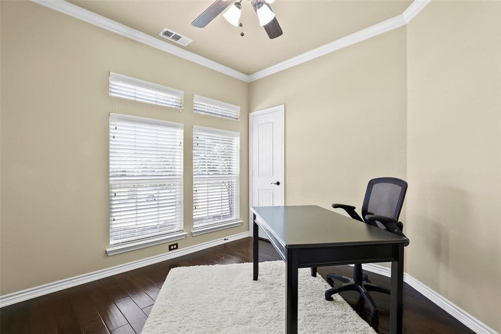 Gallery image 4