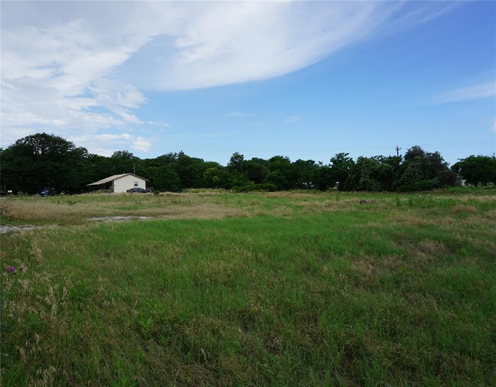 178 County Road 1876