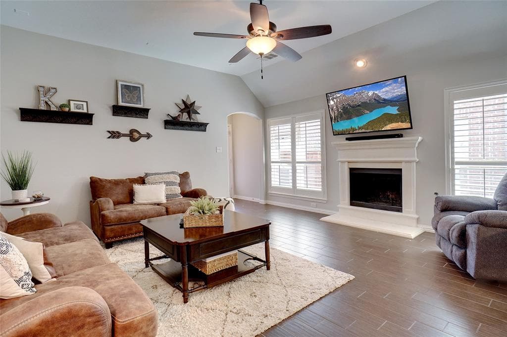 Gallery image 4