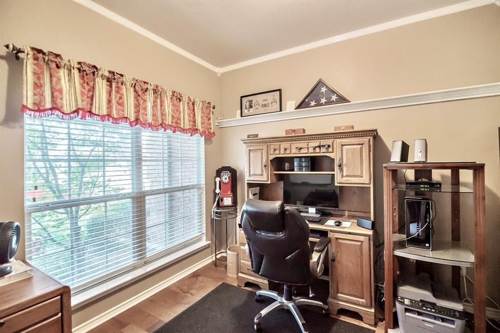 Gallery image 2