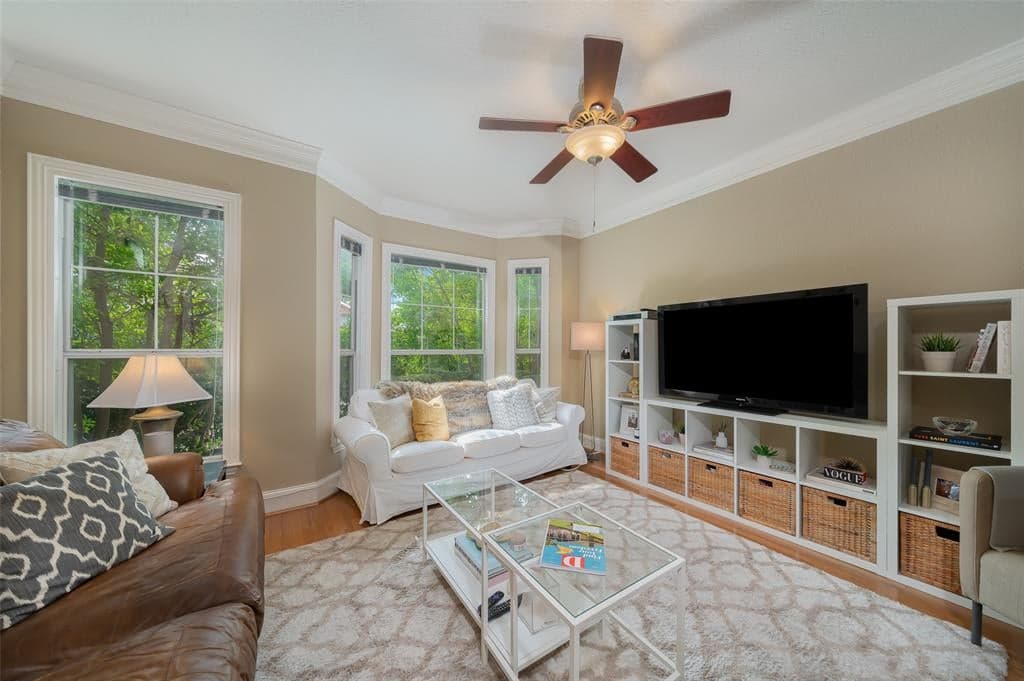 Gallery image 4