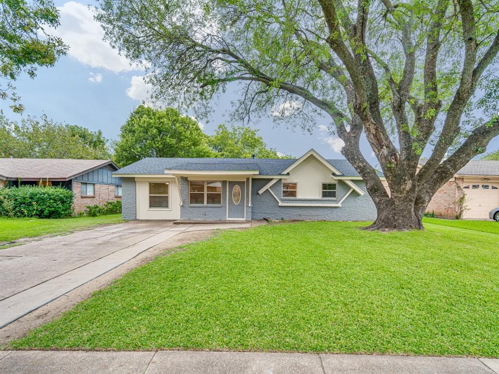 708 Phillips Dr
