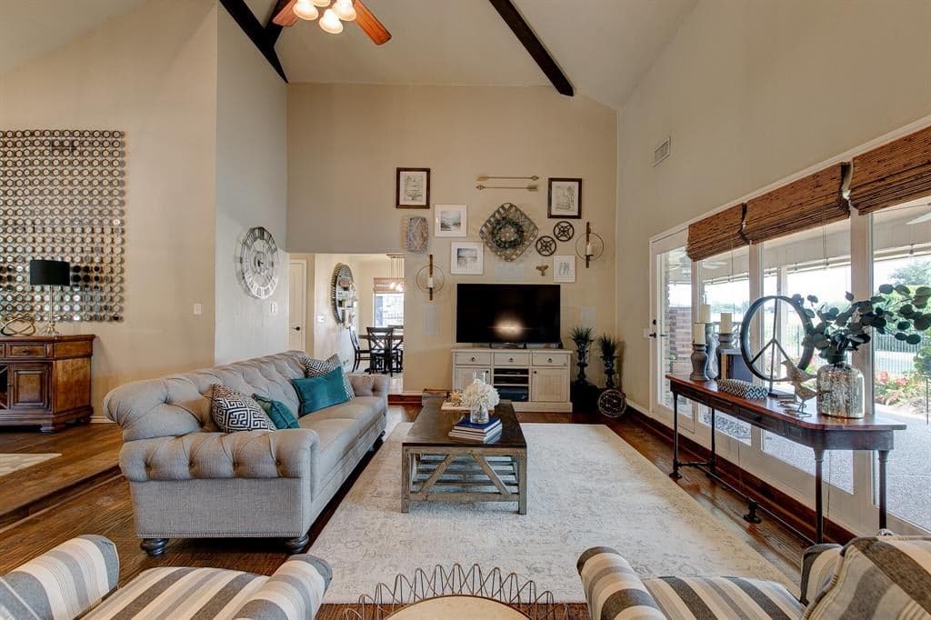 Gallery image 2