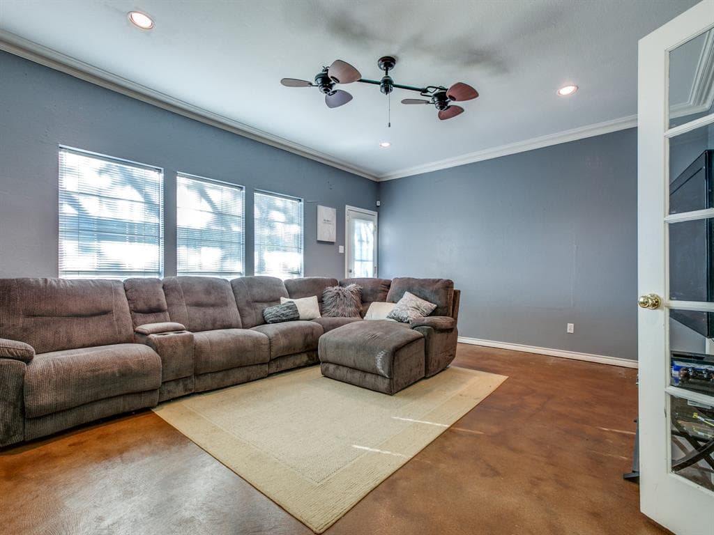 Gallery image 4