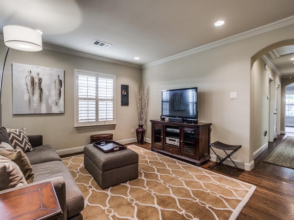 Gallery image 4
