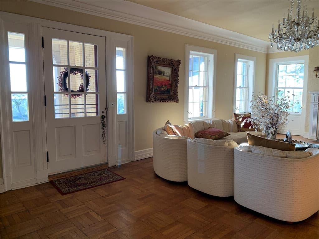 Gallery image 4
