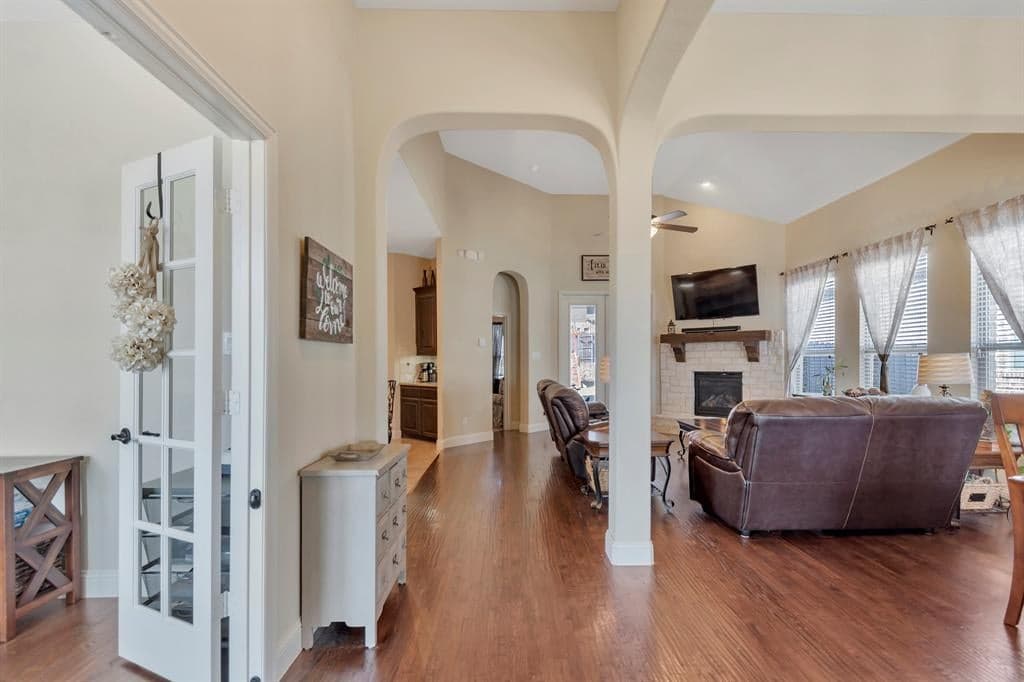 Gallery image 3