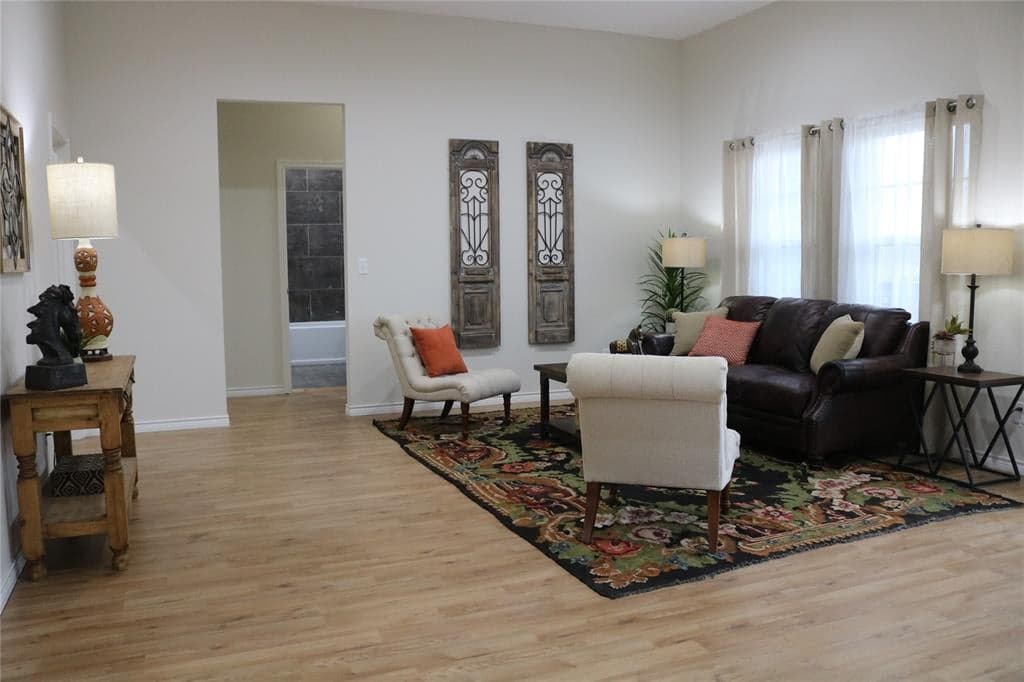 Gallery image 3