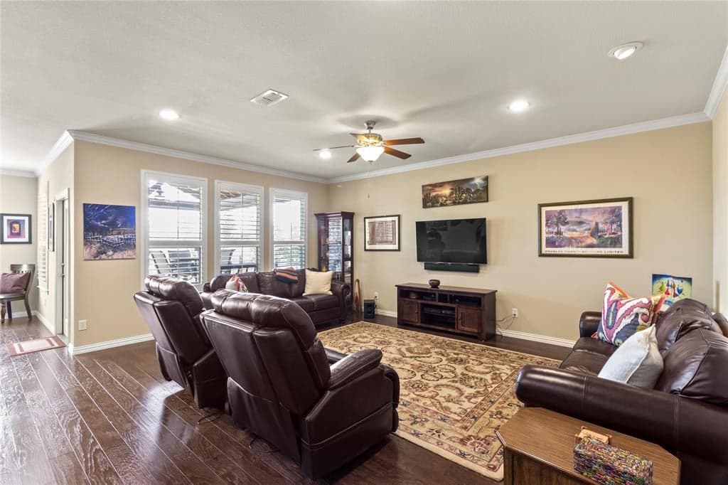 Gallery image 5