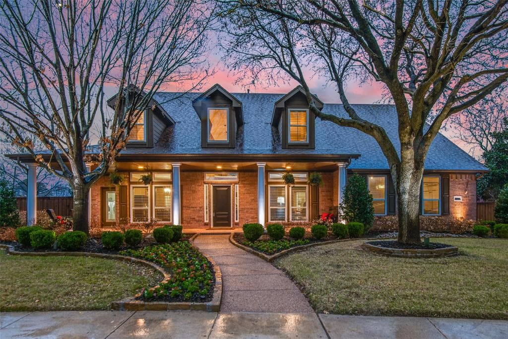 3805 Fairfax Way