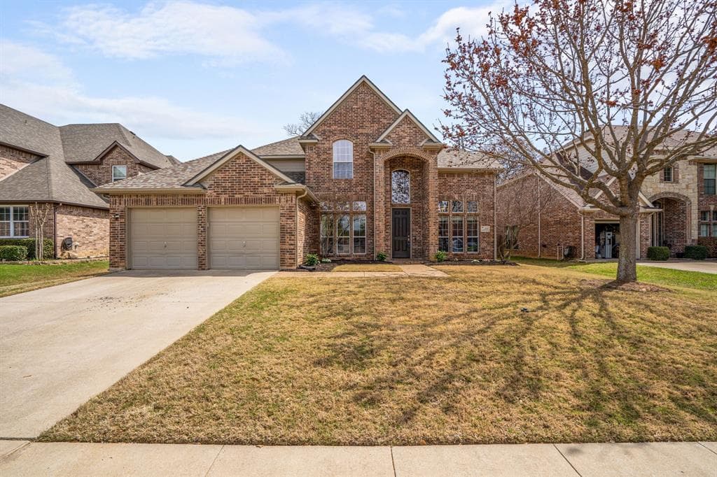 1810 Creekbend Ln