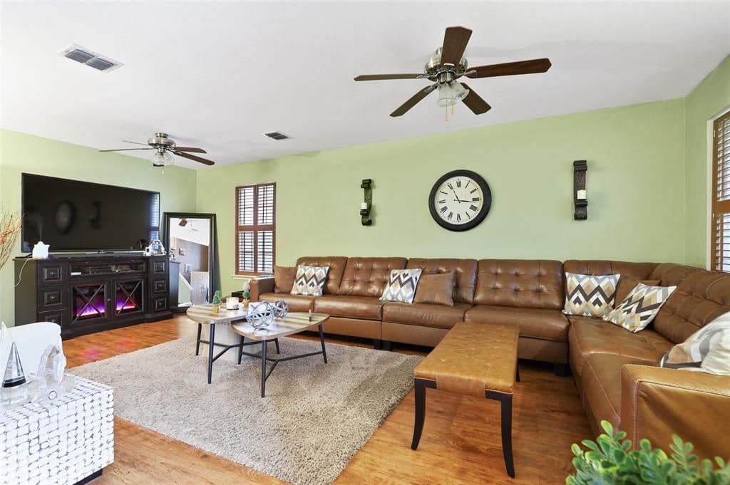 Gallery image 3
