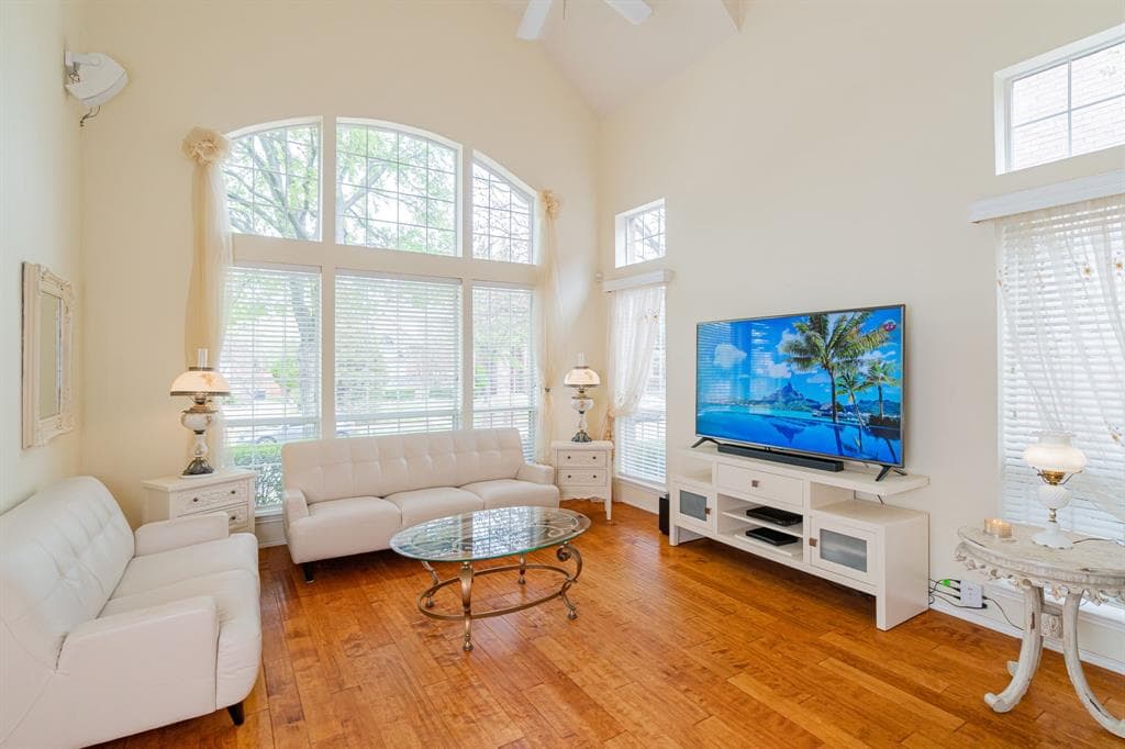 Gallery image 4