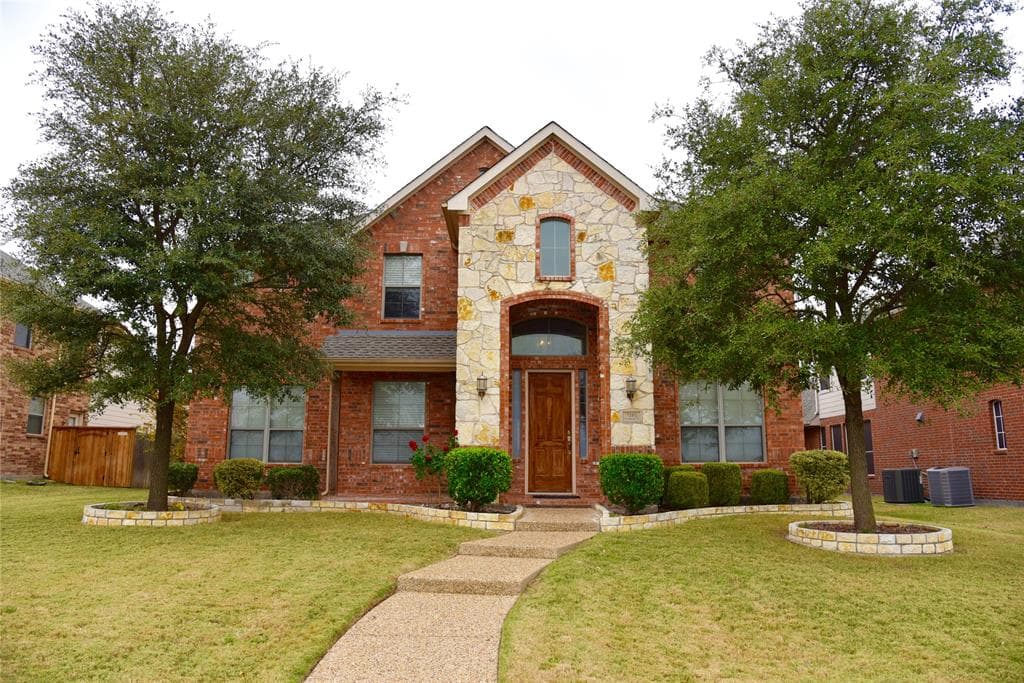 7101 Cloverhaven Way
