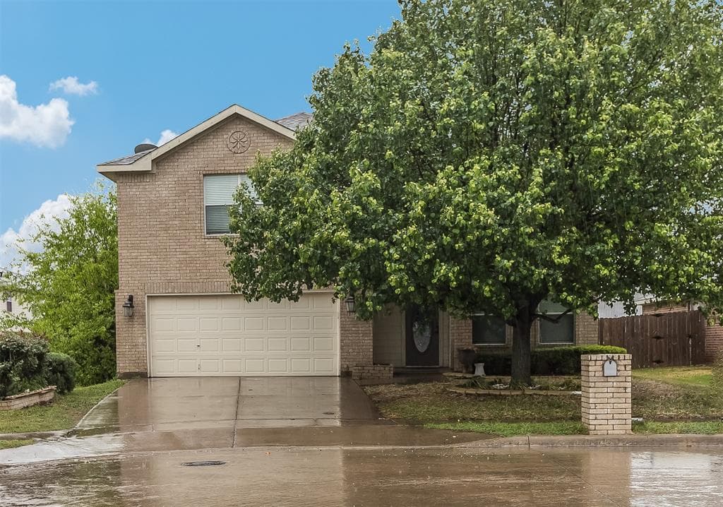 Main property image