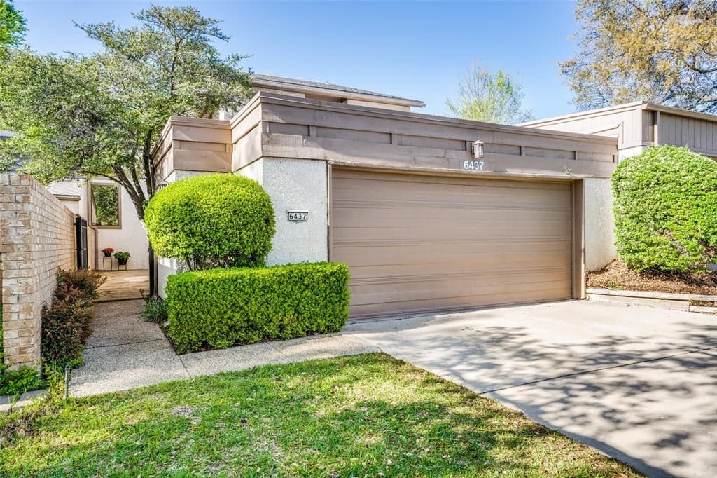 6437 Cedar Hollow Dr