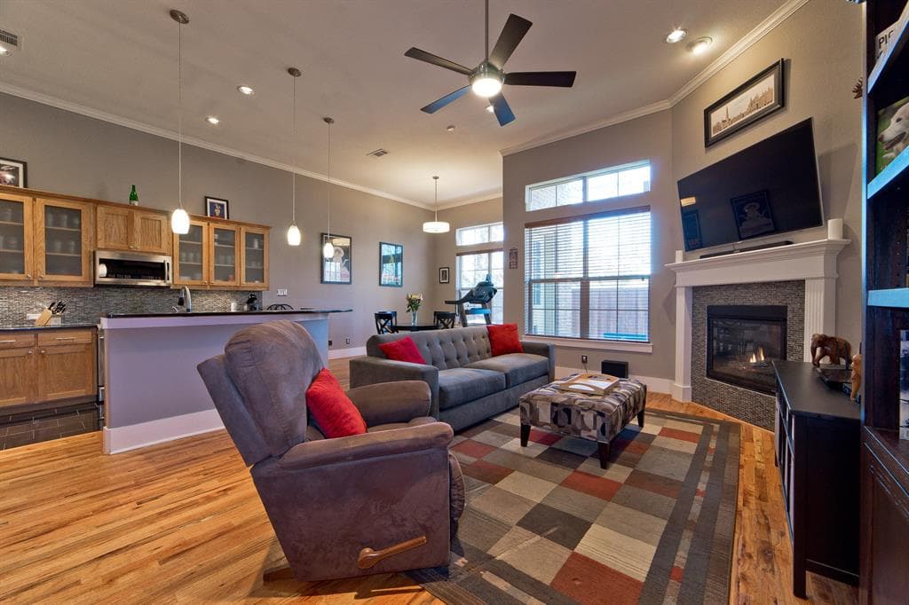 Gallery image 3