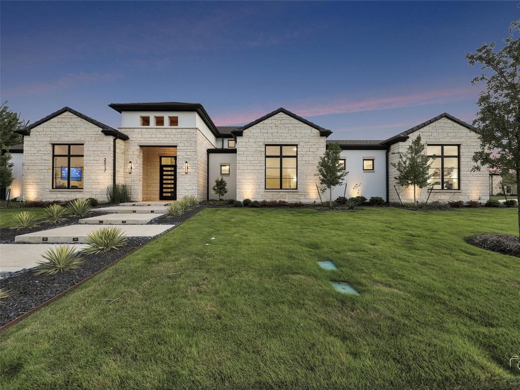 2217 Castilian Path