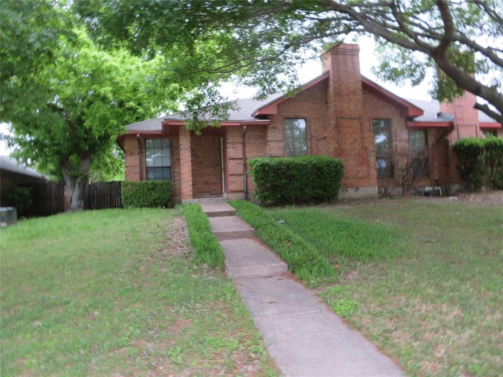 110 Idle Creek Ln