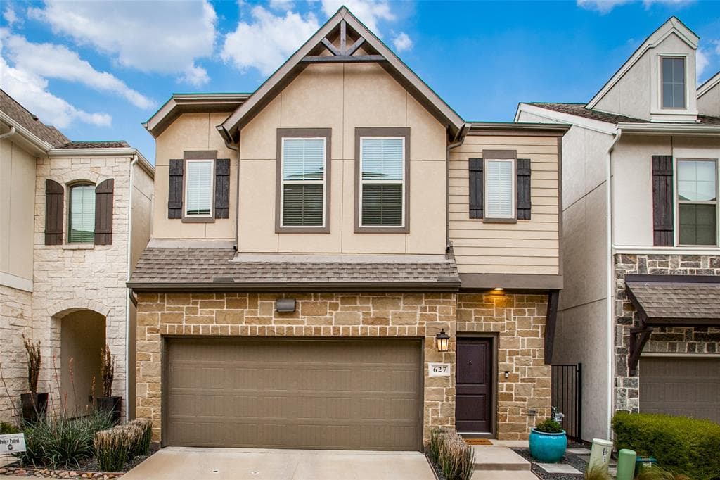 627 Aspen Valley Ln