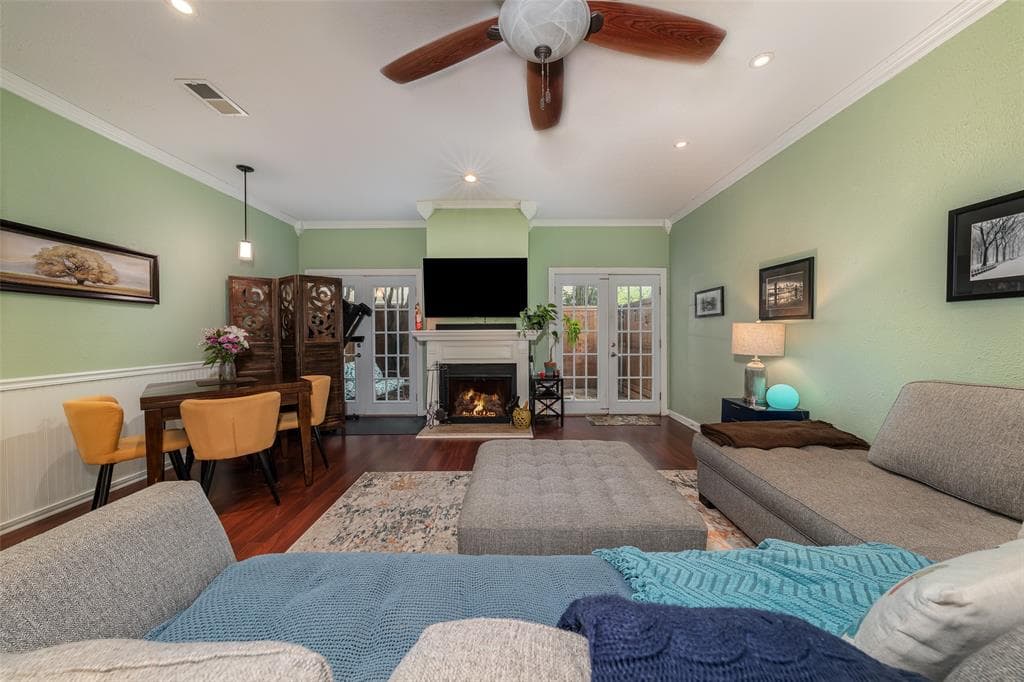 Gallery image 2