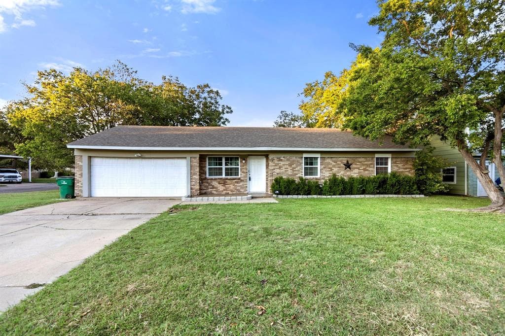 5701 Hanson Dr
