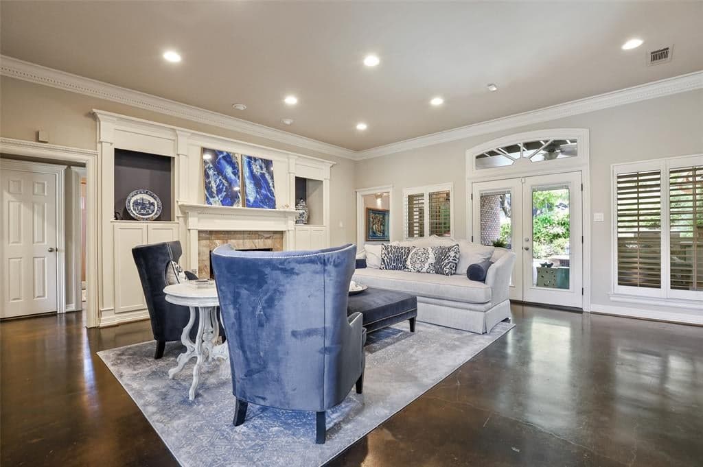 Gallery image 4