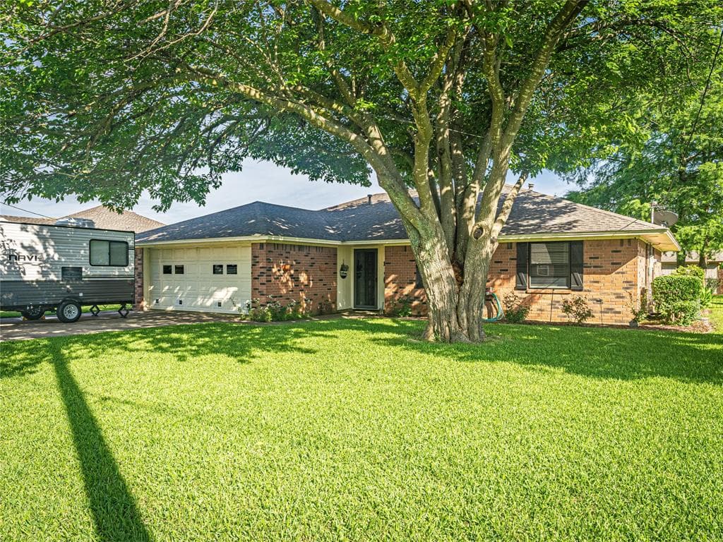 117 Country Dr