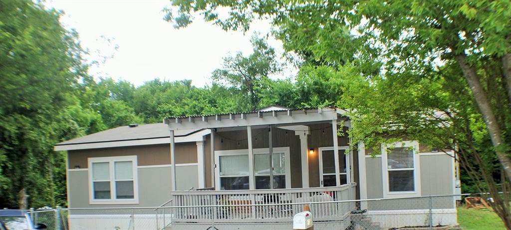 Gallery image 4